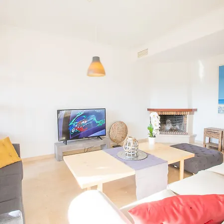 Oleholidays Adosado Y Golf Guadalmina Urbanizacion Privada Holiday home *