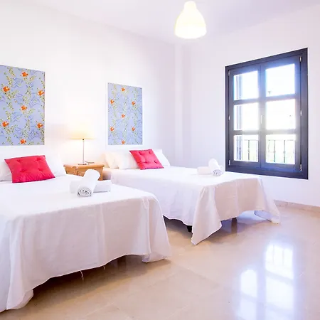 Oleholidays Adosado Y Golf Guadalmina Urbanizacion Privada Holiday home *