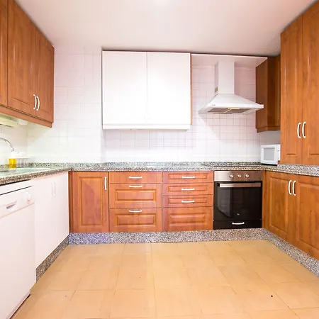 Oleholidays Adosado Y Golf Guadalmina Urbanizacion Privada Holiday home
